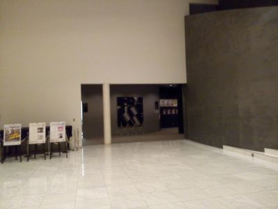 劇場のロビー その2